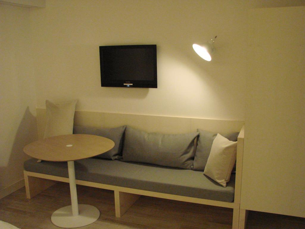 Hotel Restaurant Flaschen Albinen Habitación foto